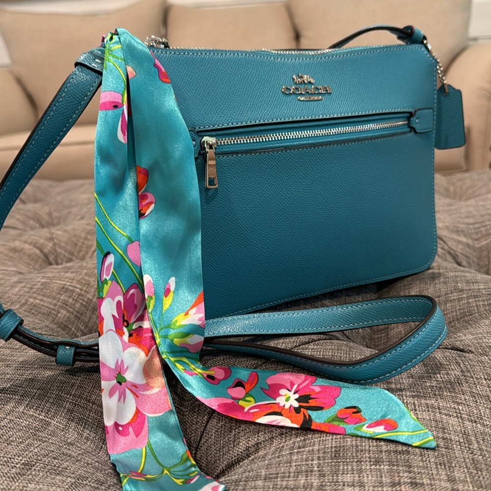 Coach Bag Teal Blue Leather Crossbody Bag with Silver Accents Hardware - Picture 3 of 17